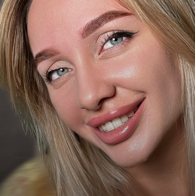 Коррекция + окрашивание бровей