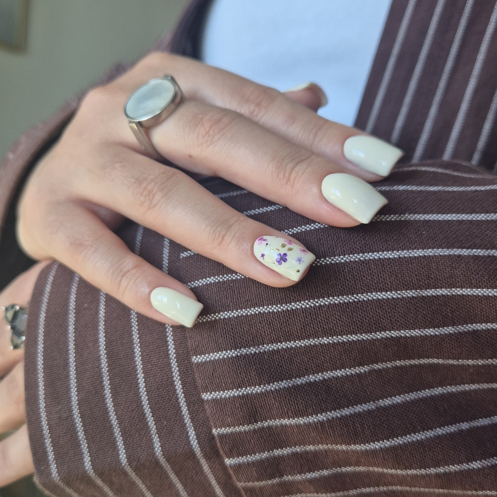 Маникюр С ДИЗАЙНОМ (2 ногтя) втирка/стемпинг/слайдер