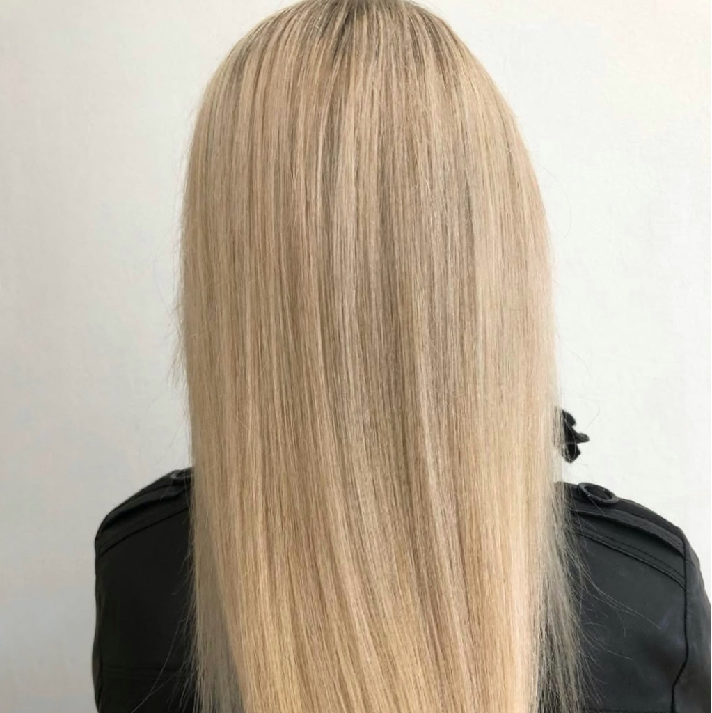 Блондирование, длинные волосы