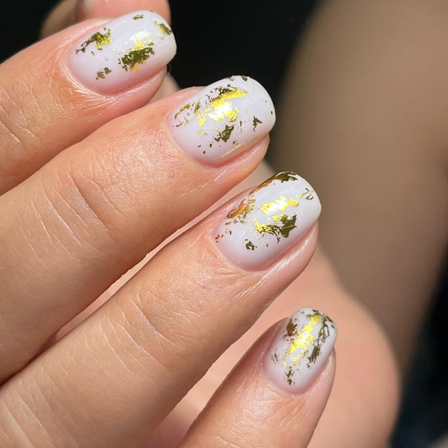 маникюр снятие + обработка кутикулы + покрытие + укрепление + дизайн (по желанию)