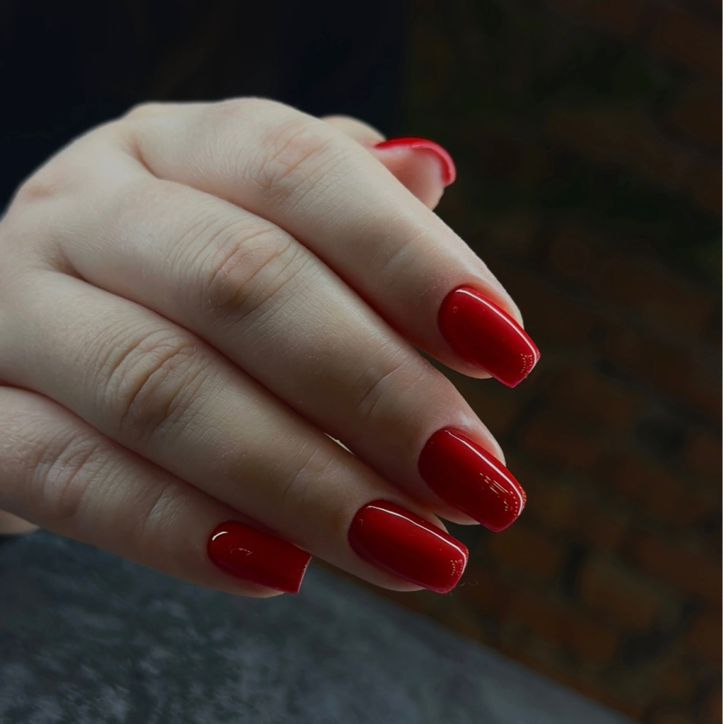 Маникюр + Укрепление жёстким гелем