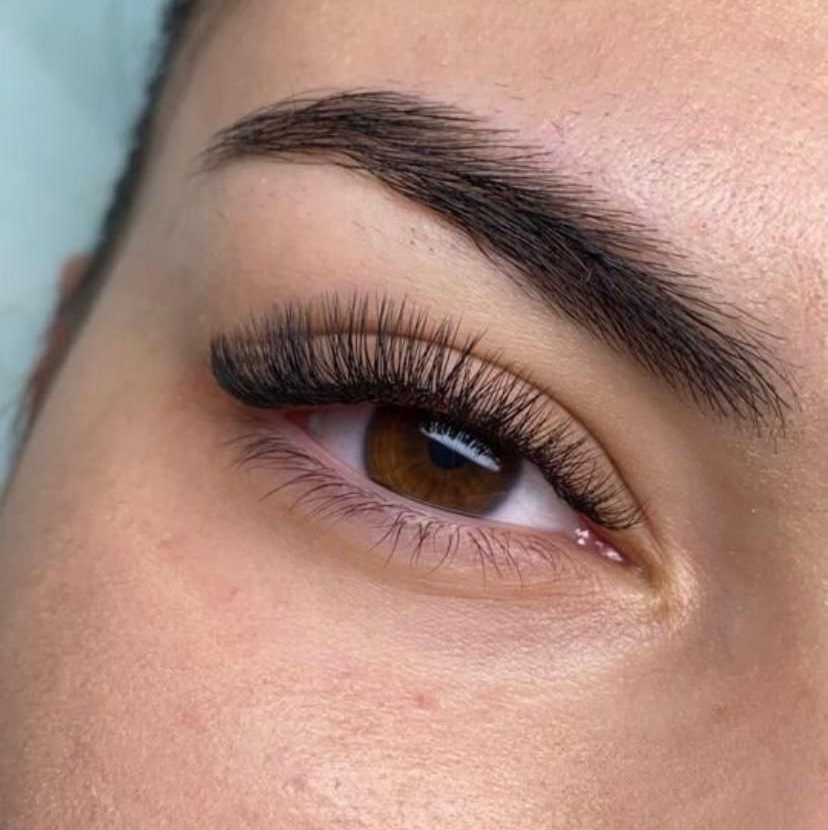 Экспресс наращивание ресниц