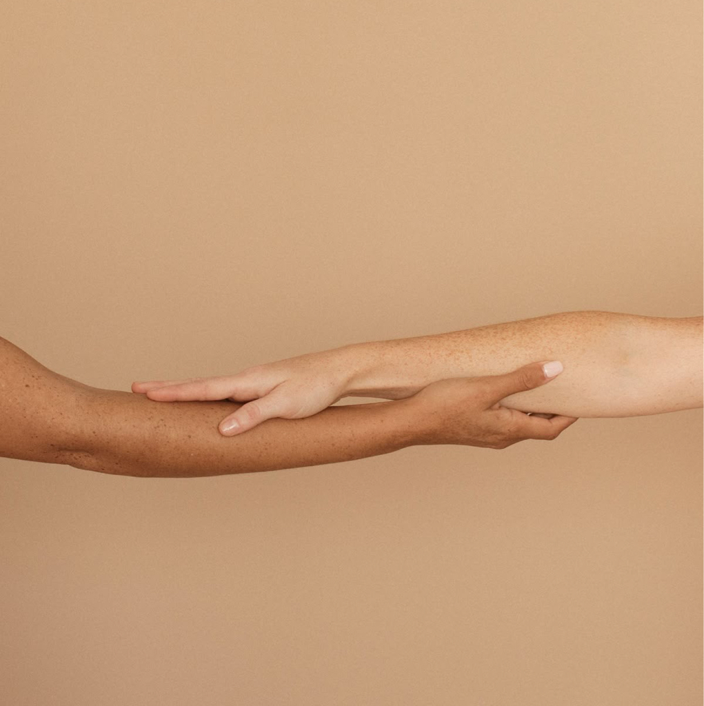 Руки полностью (воск)