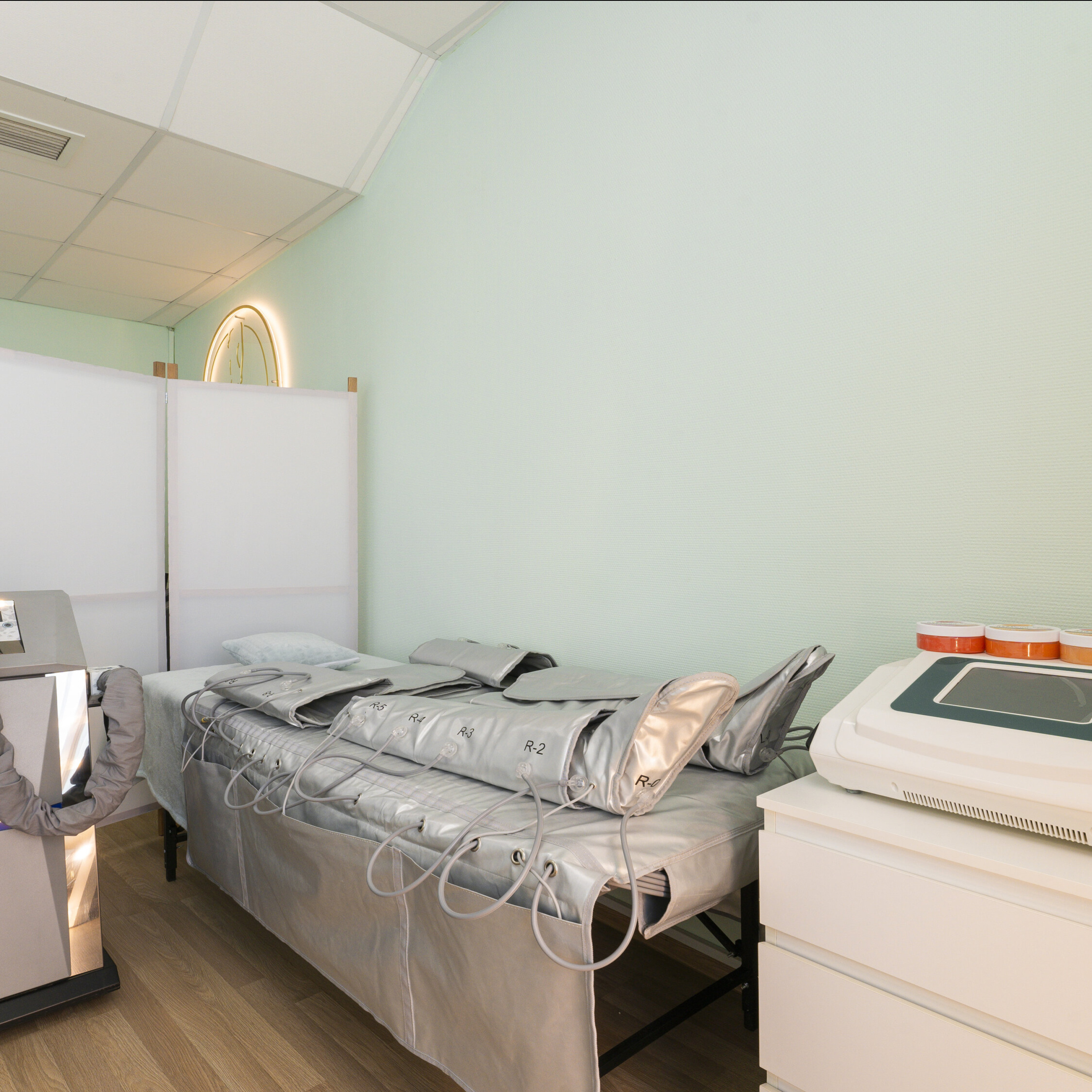 Абнемент №3. LPG-массаж (50 минут) + прессотерапия (30 минут) (15 сеансов)