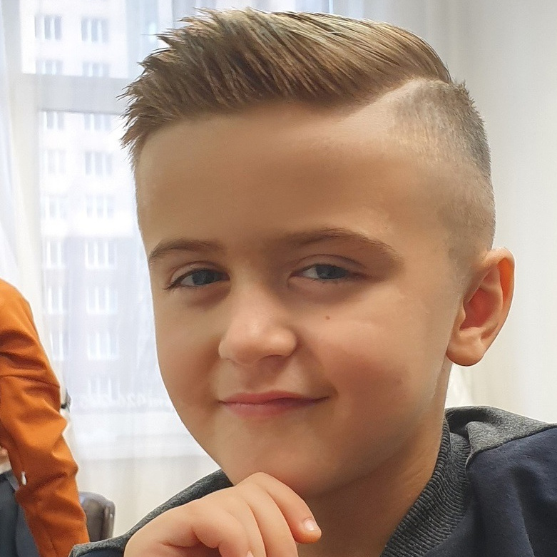 детская стрижка каре с 10-14 лет