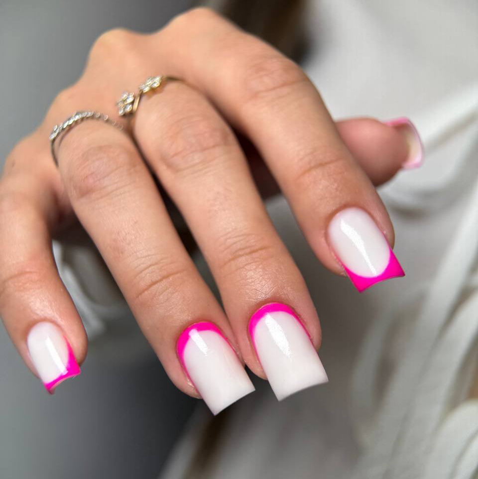 Маникюр со сложным дизайном  (Френч/рисунки)