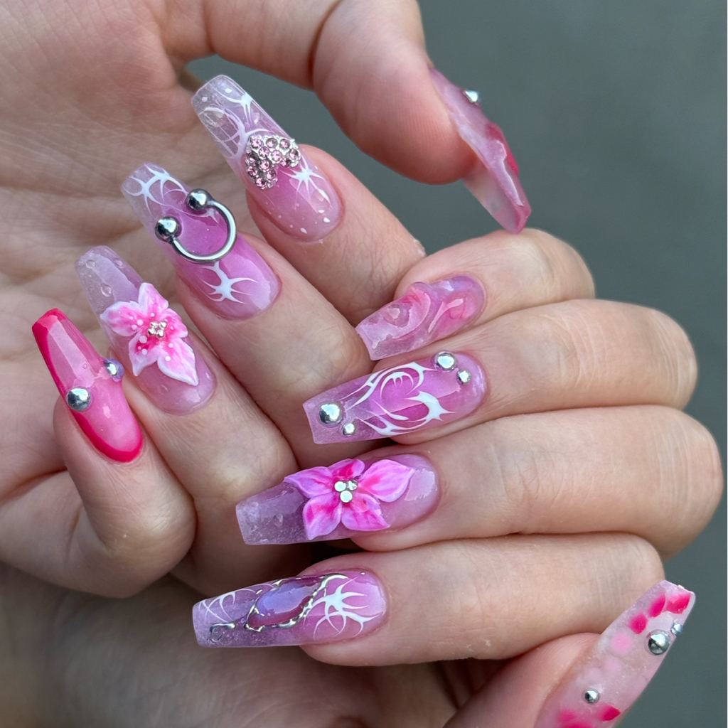 коррекция ногтей