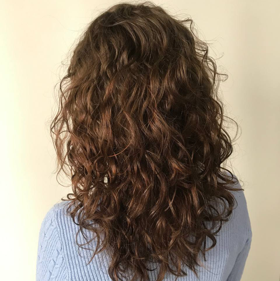 Женская биозавивка волос (длинные волосы)