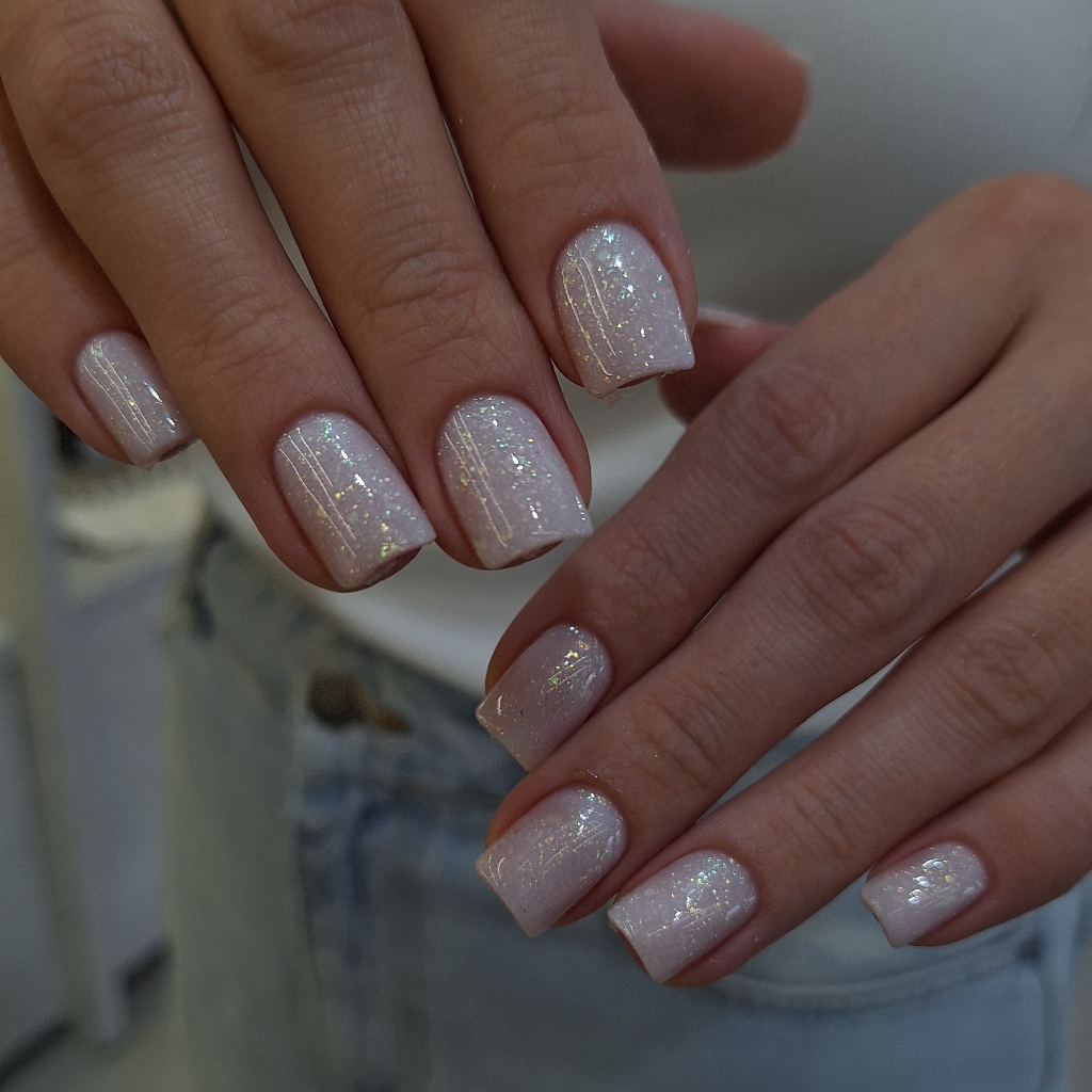 Коррекция нарощенных ногтей