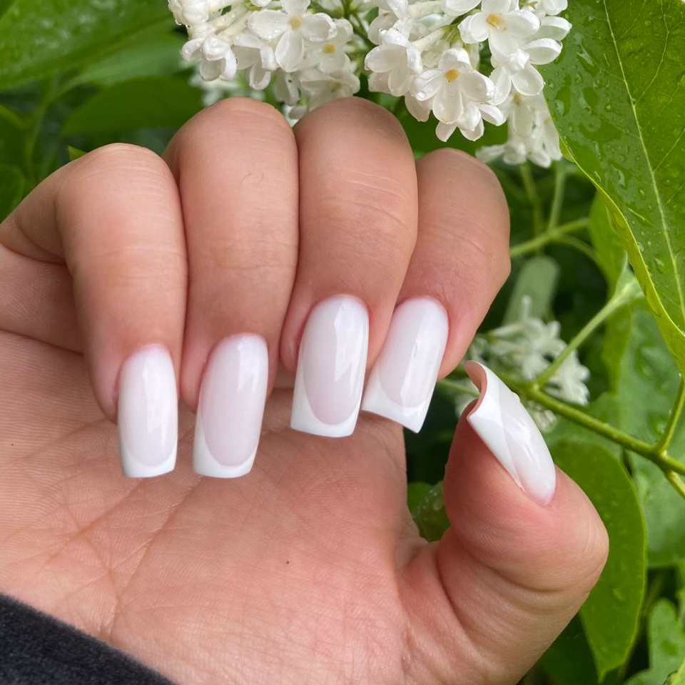 Маникюр с покрытием гель-лак (френч,градиент,степинг)