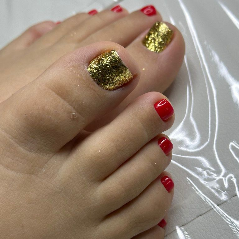 Дисковый педикюр + гель лак