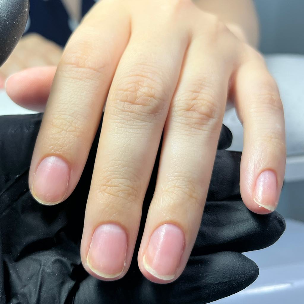 Маникюр комбинированный