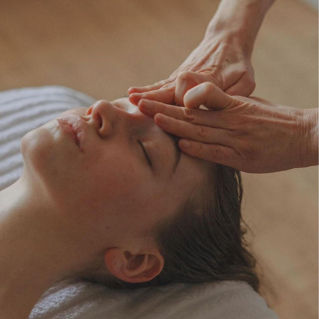 Авторский массаж лица Anti-Age топ-мастер