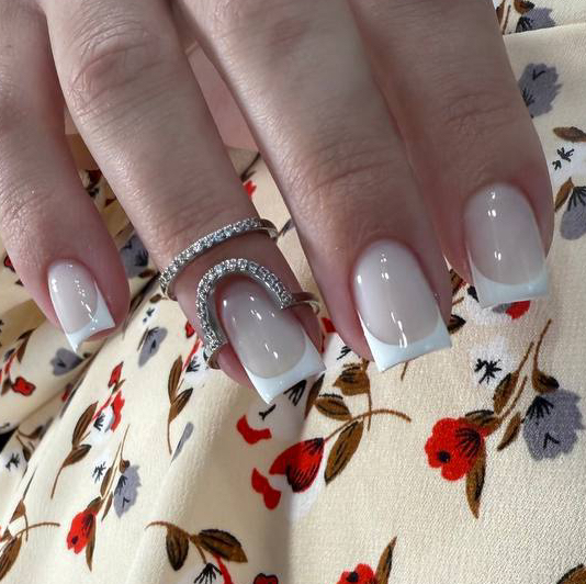 Маникюр с покрытием и укреплением + френч