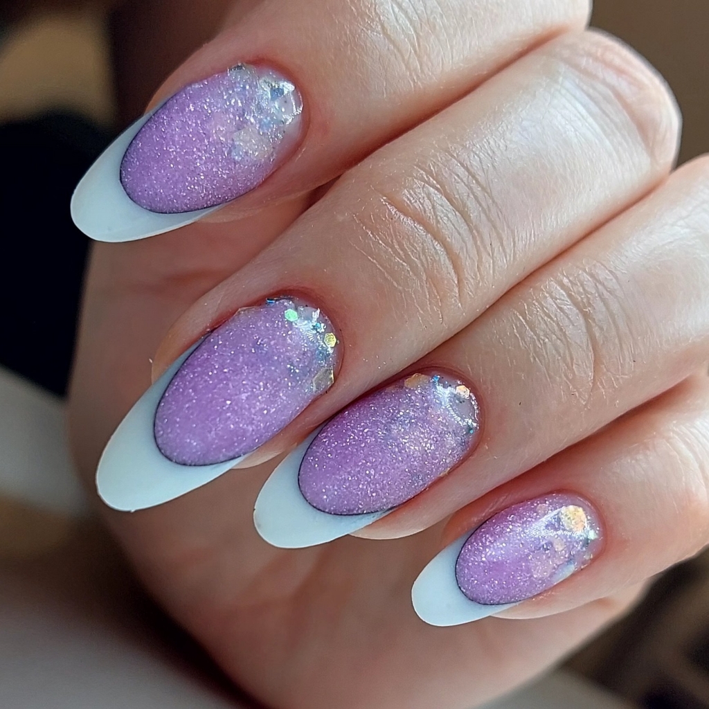 Коррекция ногтей+ выкладной френч .
-снятие
-маникюр 
-коррекция жёстким гелем
-дизайн выкладной френч