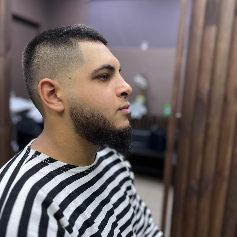 5. Мужская стрижка + моделирование бороды