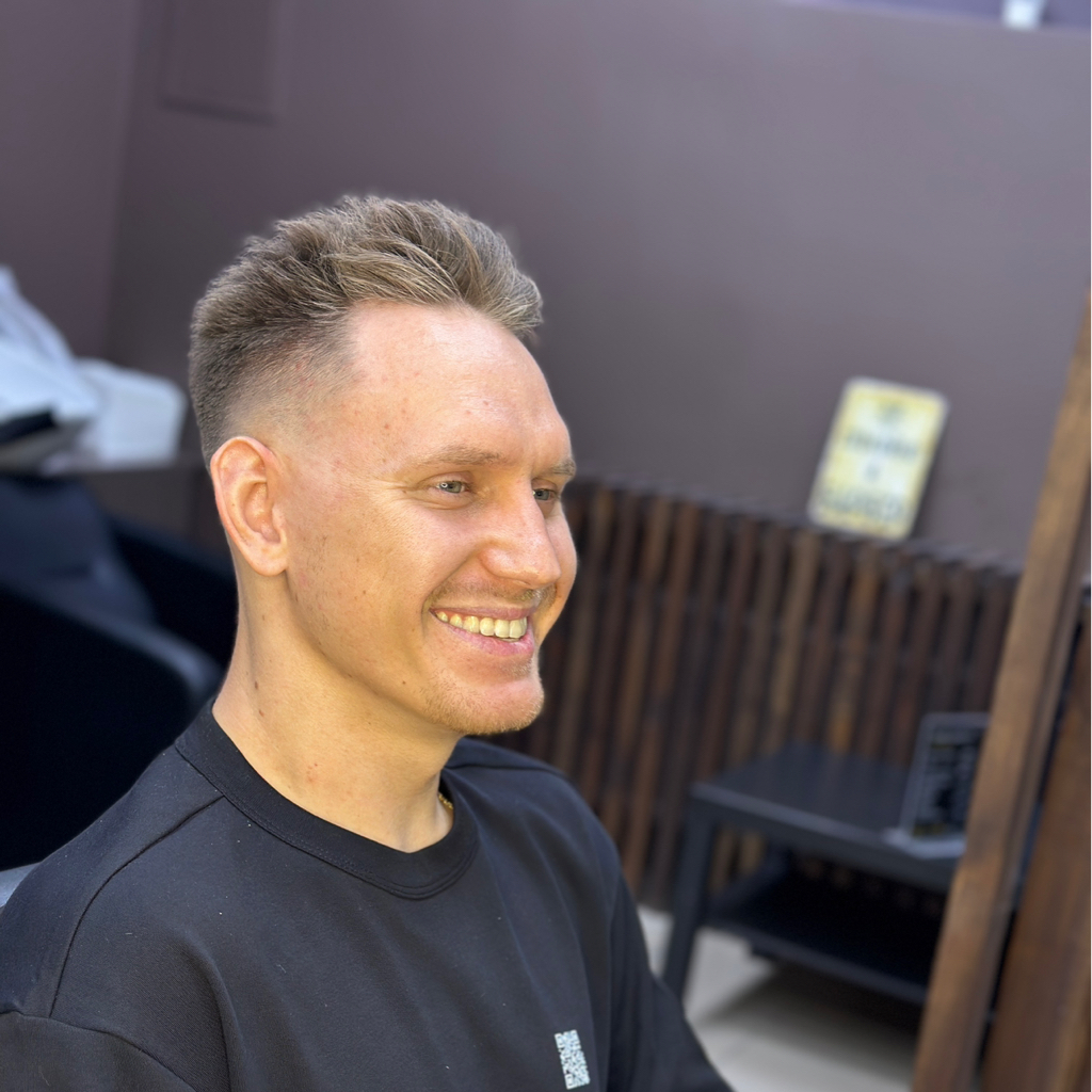 1.Мужская стрижка( от 12 лет)💇🏻‍♂️