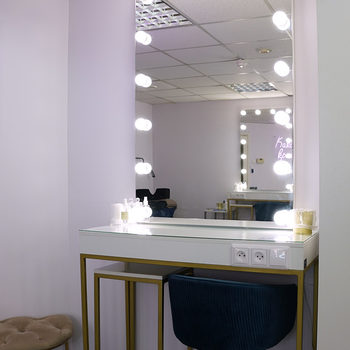 Место 3. У входа.