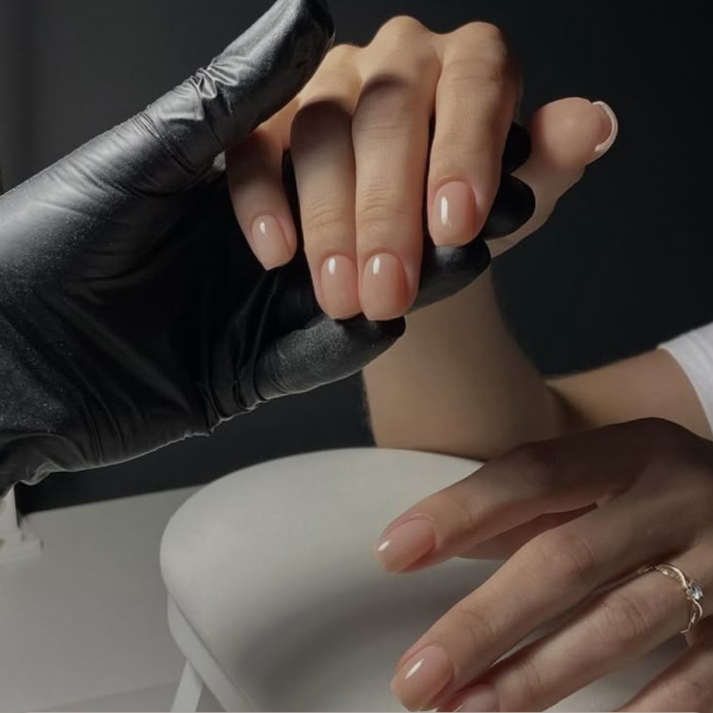 Топ мастер 
снятие+ маникюр+
гель-лак,база.