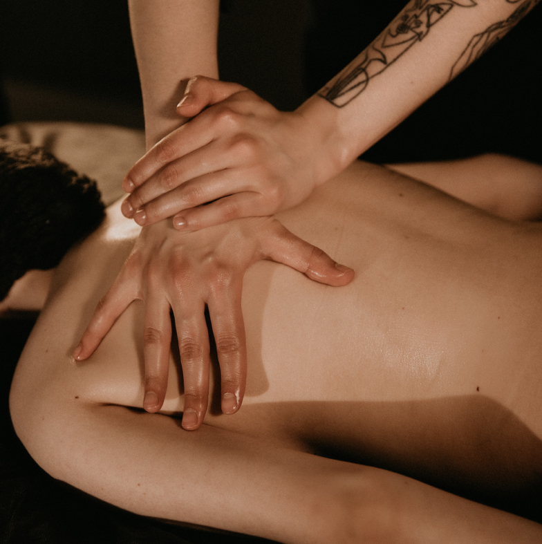 Общий массаж тела