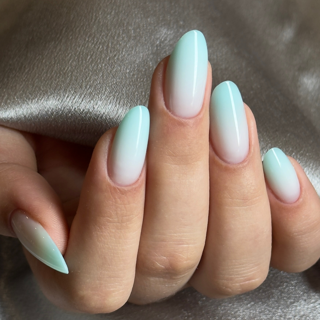 Коррекция наращенных ногтей