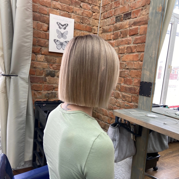 Стрижка женская