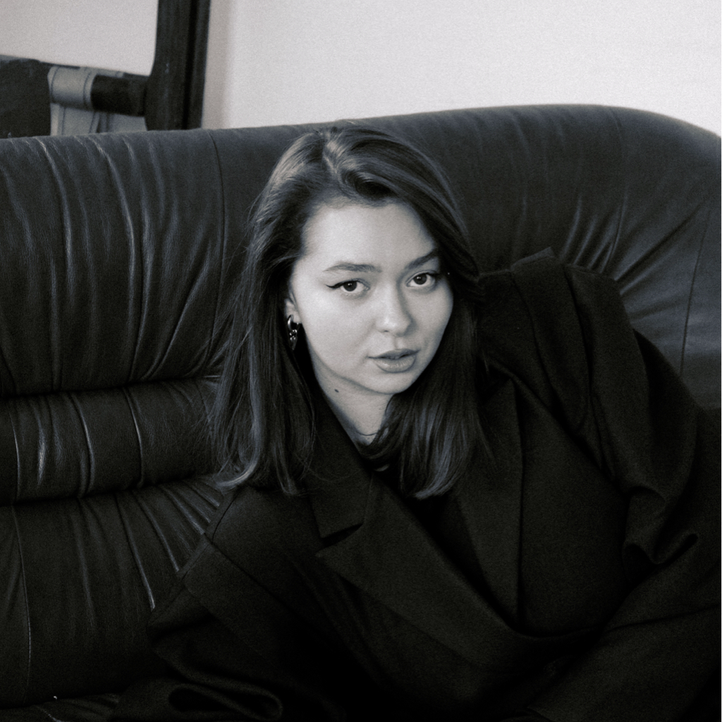 Мытье головы и сушка феном