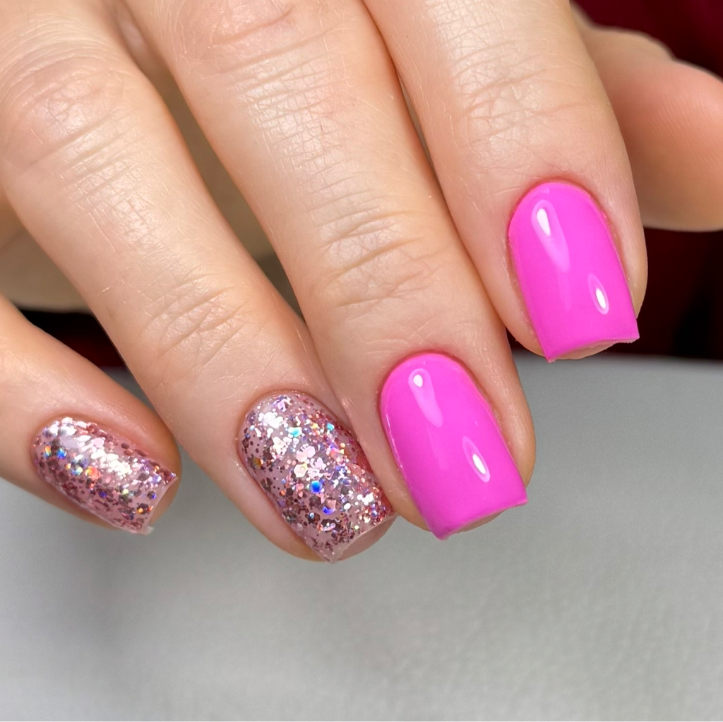 Маникюр + укрепление полигелем