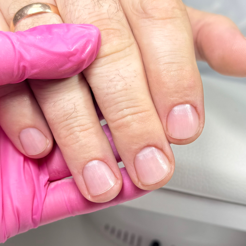 Маникюр мужской