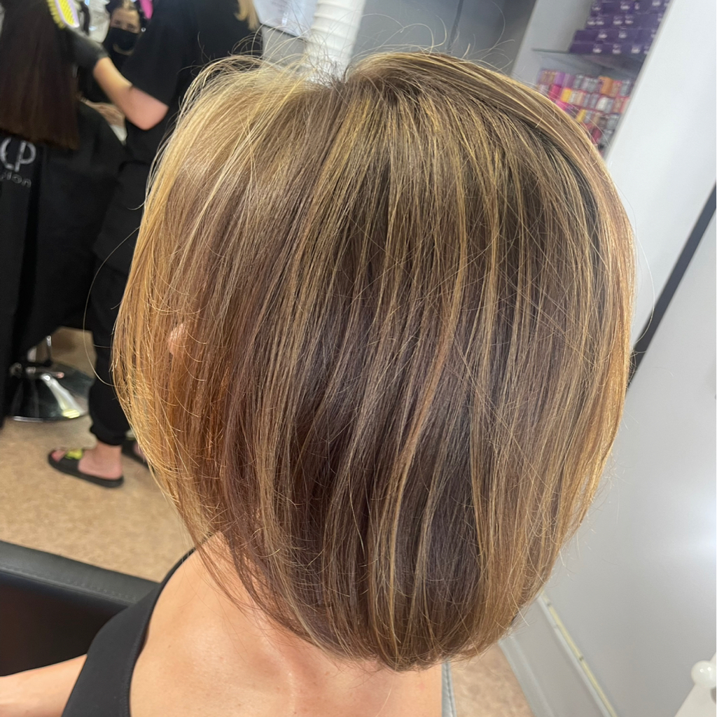 Стрижка женская