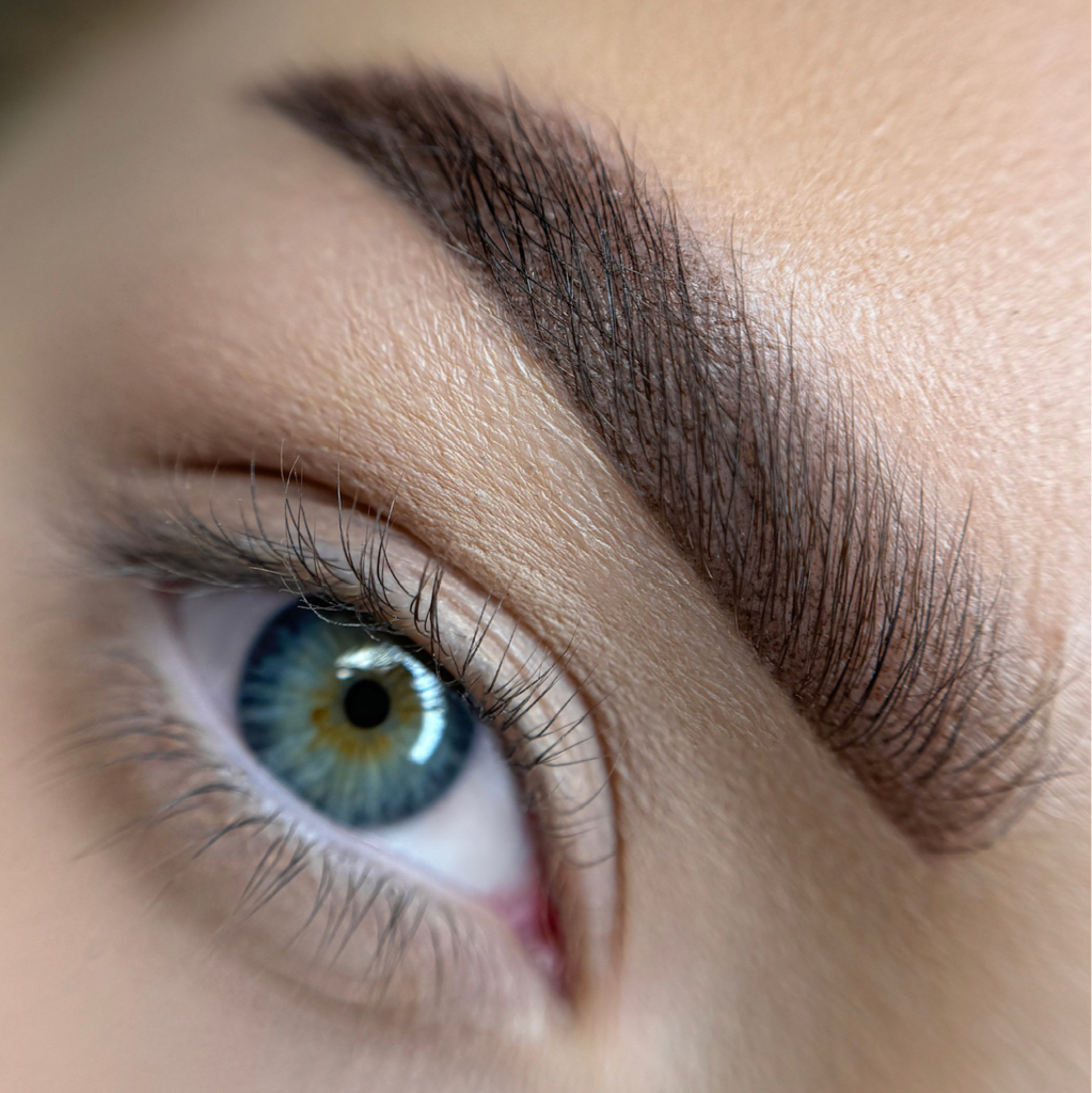 Нано-напыление бровей