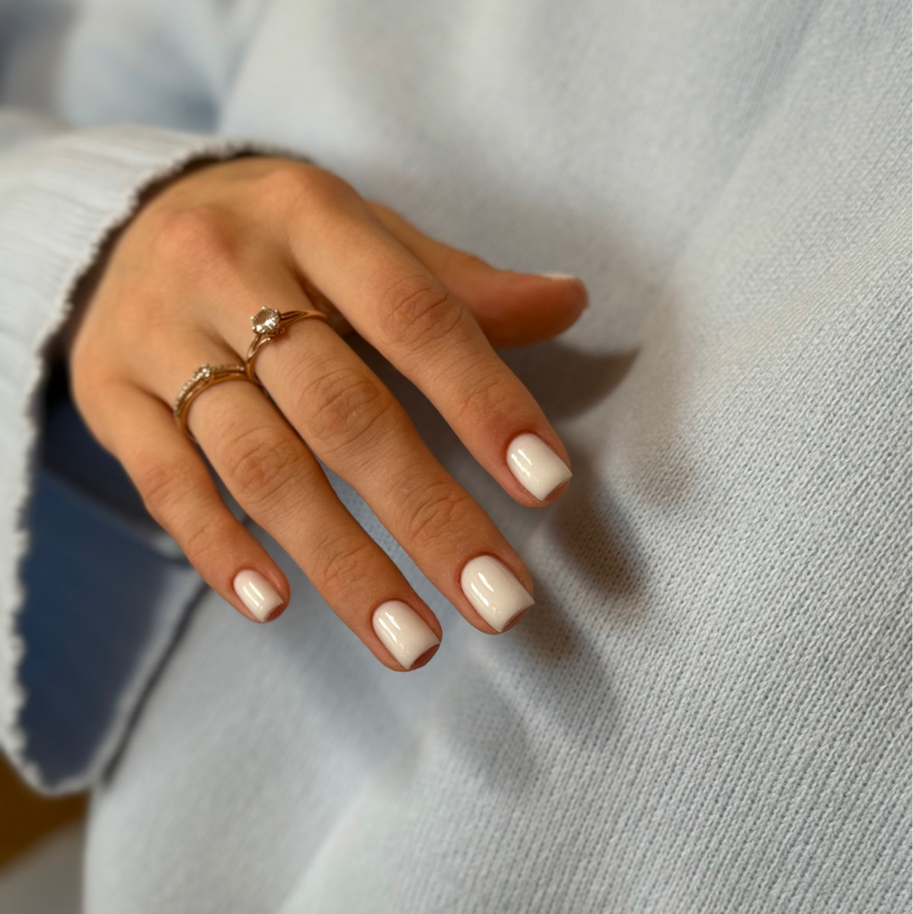 Маникюр с покрытием