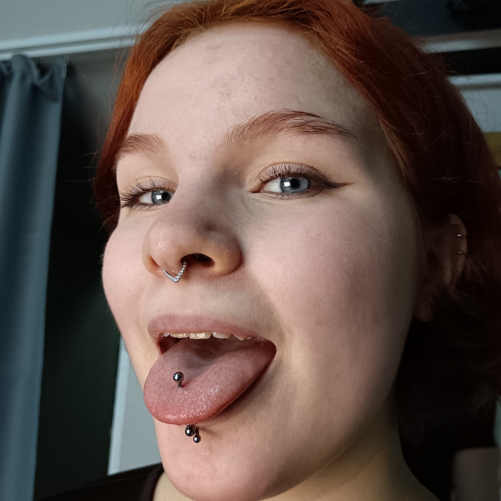 Прокол языка