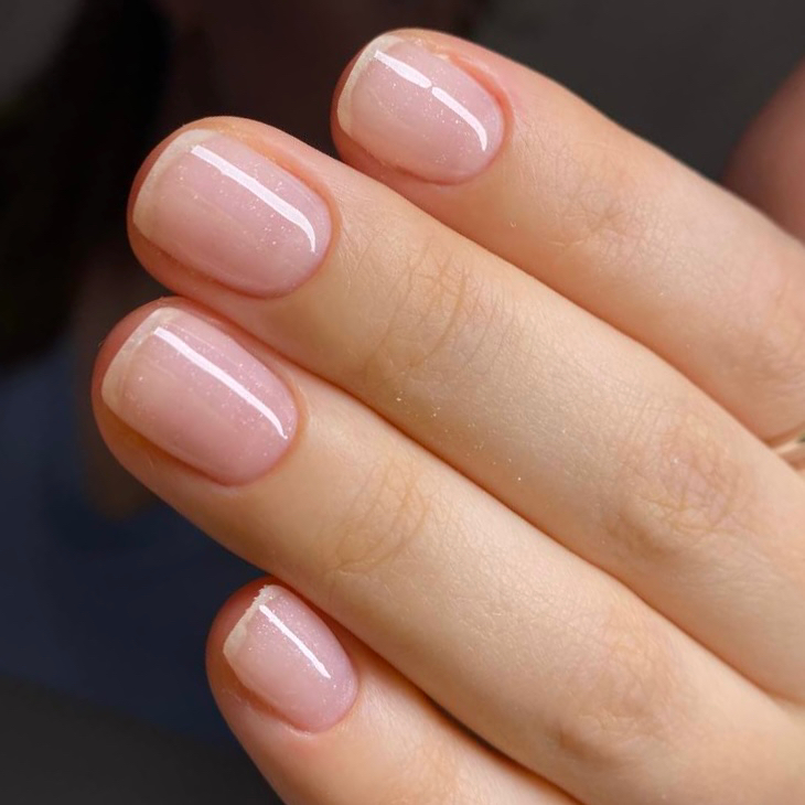 Покрытие лечебным лаком