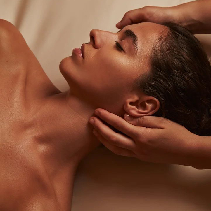 Массаж (60 минут) жен.