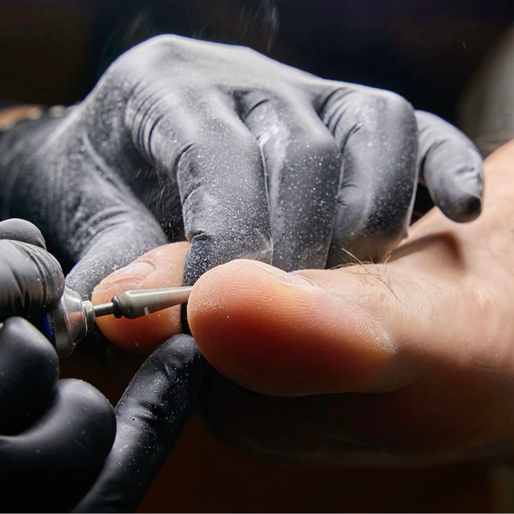 🔹Мужская услуга: гигиенический педикюр  (обработка пальчики )