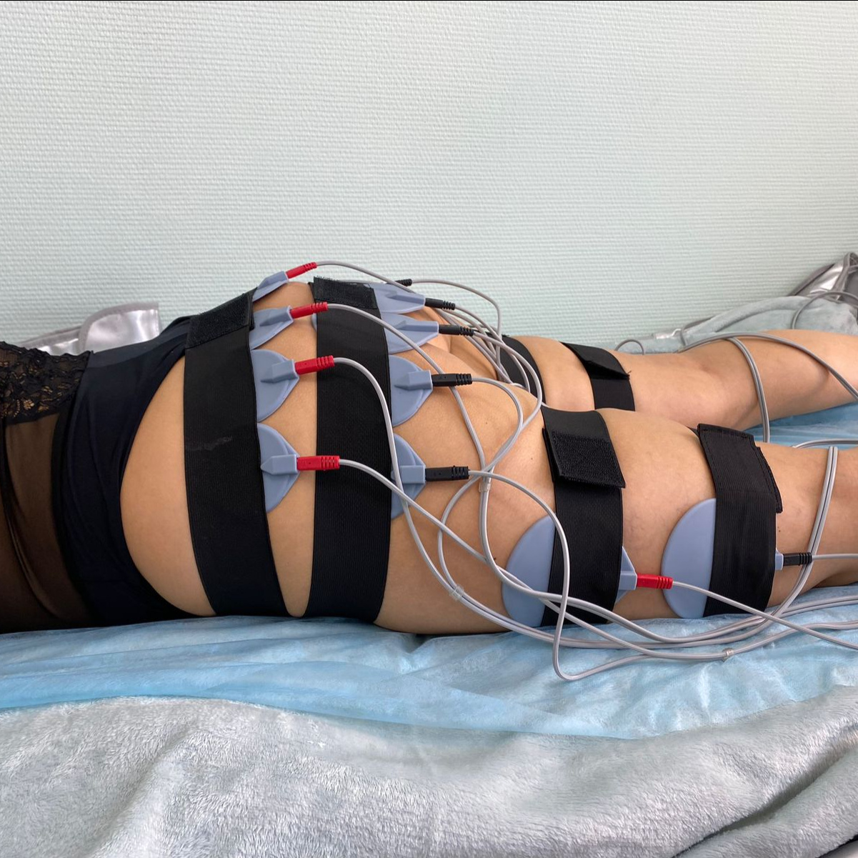 Абонемент №8 ЭМС 30 мин + LPG 40 мин + прессотерапия 25 мин (1 сеанс)