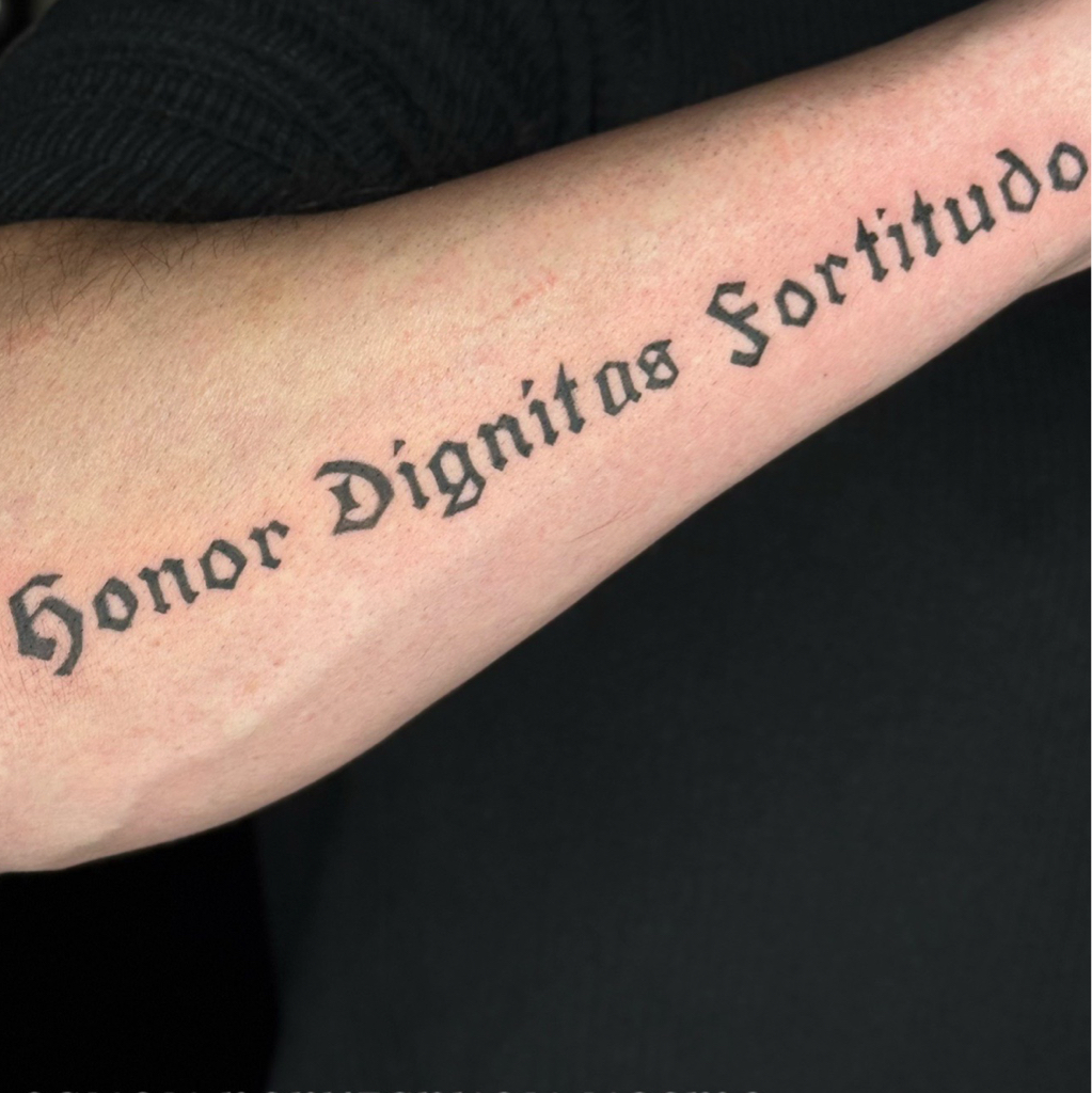 Большие тату