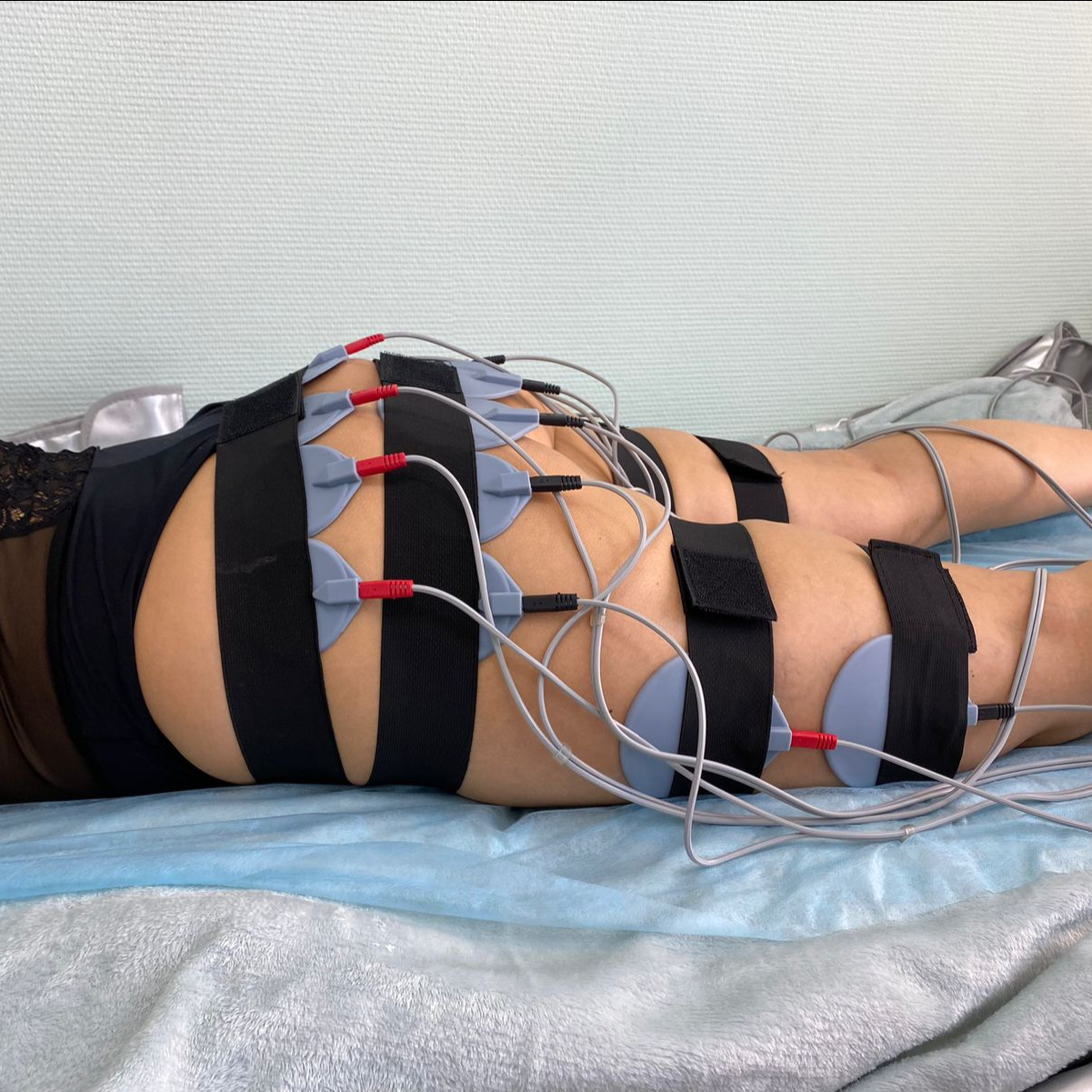 Абонемент №14 ЭМС 30 мин + LPG 40 мин. (15 сеансов)