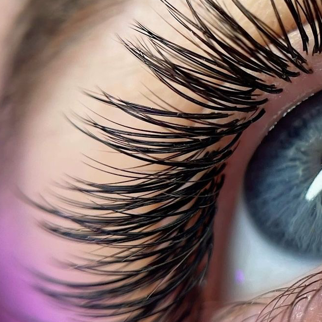 Наращивание ресниц 2D