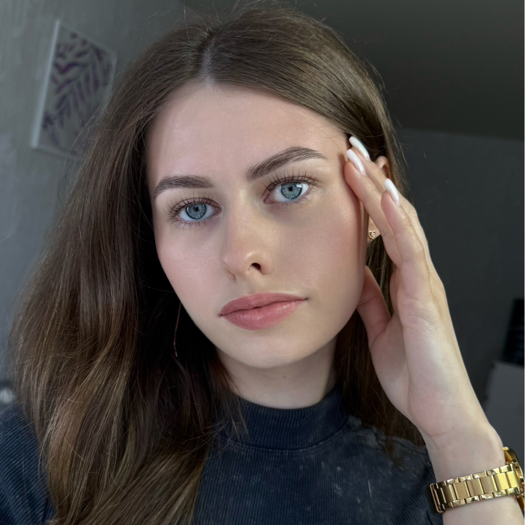 Комплекс 4. Ламинирование бровей (с окрашиванием и коррекцией) + Ламинирование ресниц