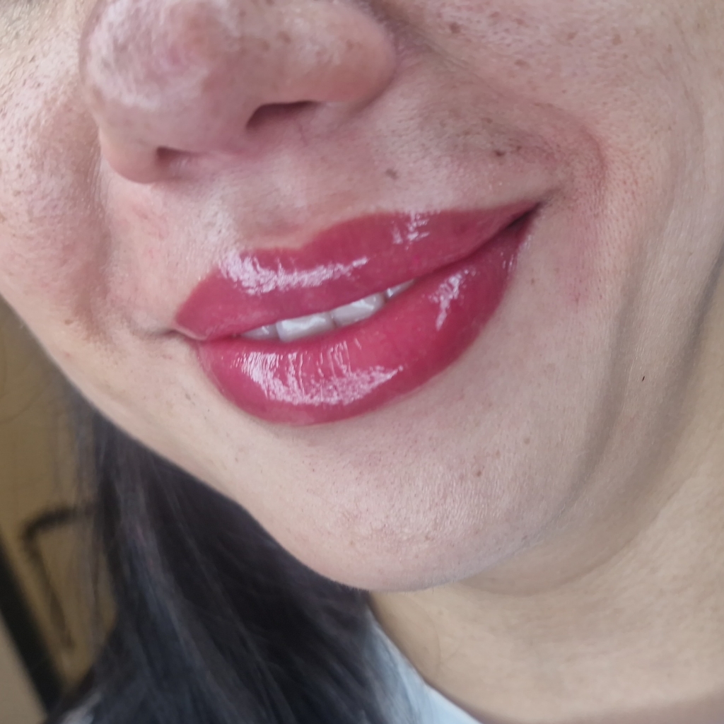 Перманентный макияж губ