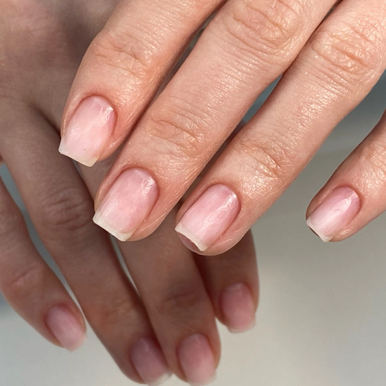 Маникюр без покрытия