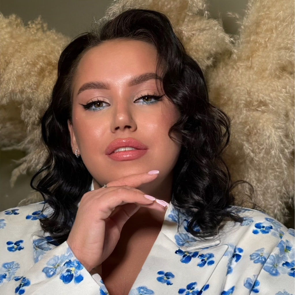 Шарова Наталия