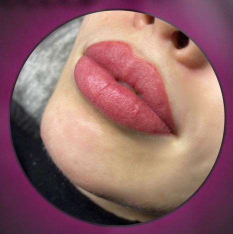 Перманентный макияж губ