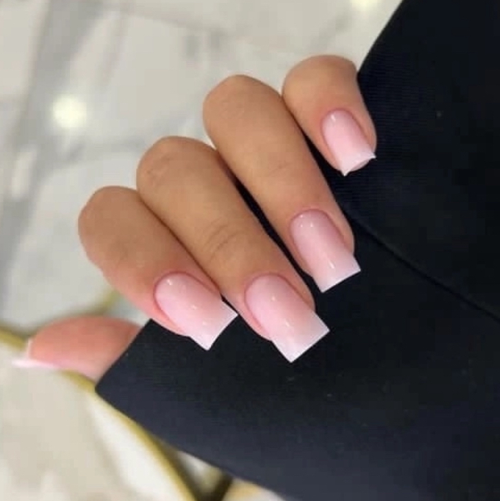 Комбинированный маникюр с покрытием гель лака и выравниванием ногтевой пластины +снятие