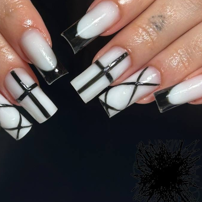 Наращивание ногтей