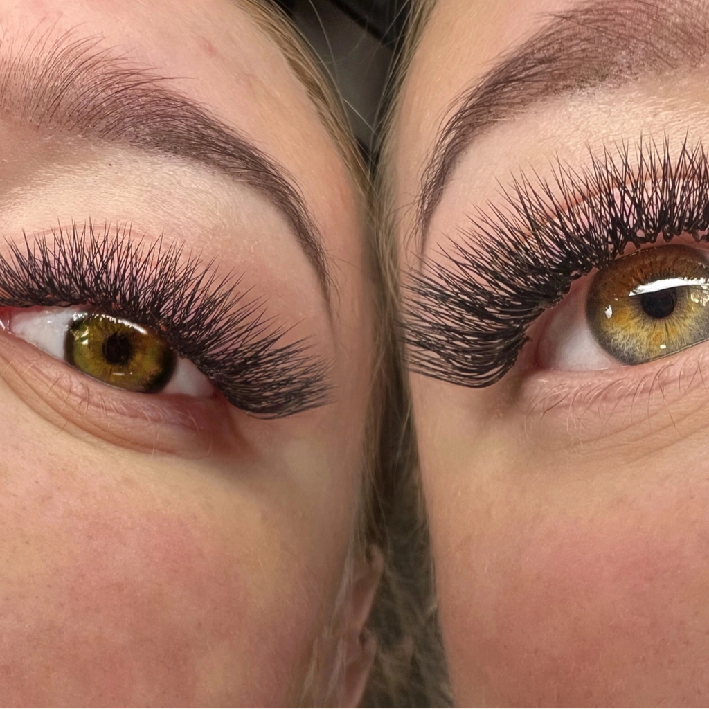 Наращивание ресниц от 4D