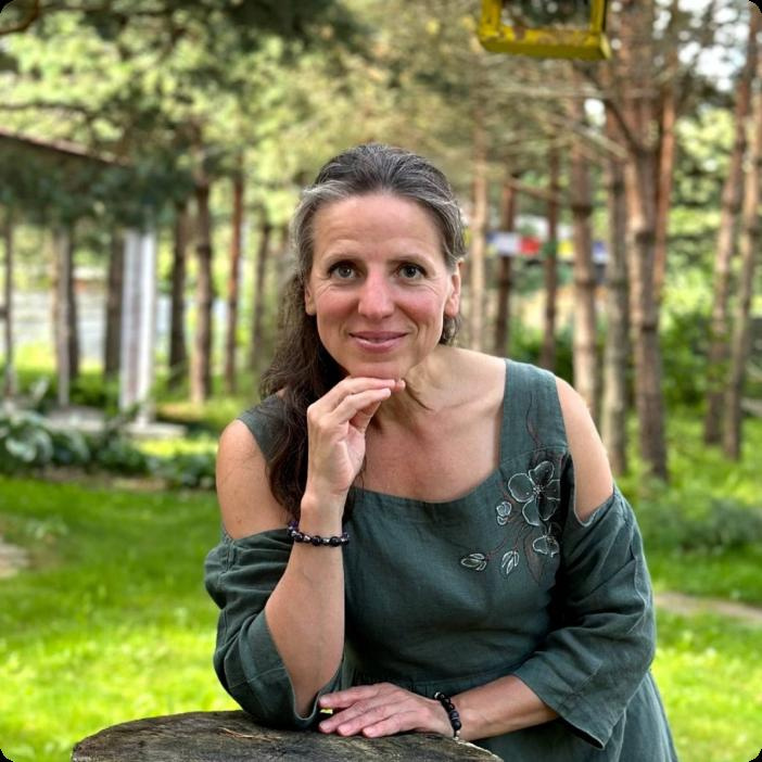 Александра