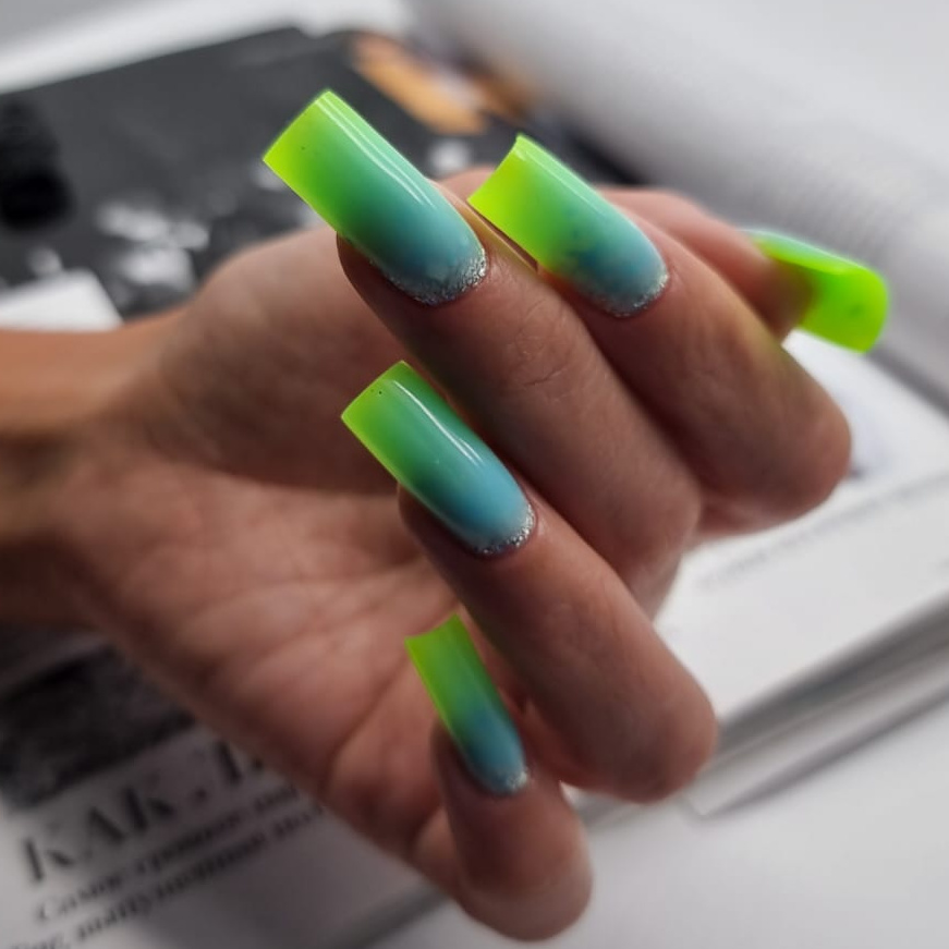 Наращивание ногтей М